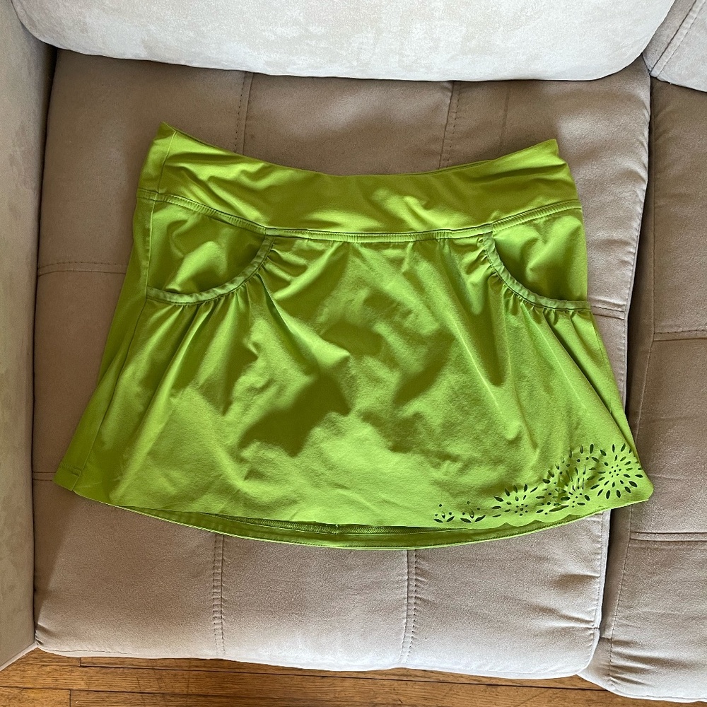 Athleta Laser Cut Tennis Lime Green Skort - Women's Small